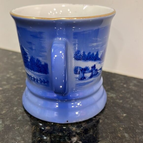 Currier & Ives Homestead Mug - Picture 4 of 6